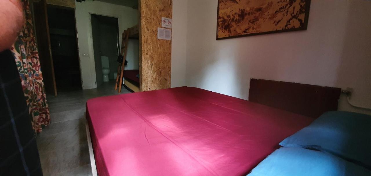 Albergue "El Aguila" Candanchú Dış mekan fotoğraf